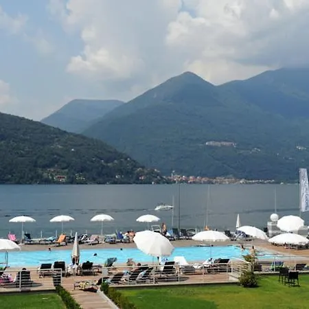 Appartamento Sleeps 6 Pool Air Con